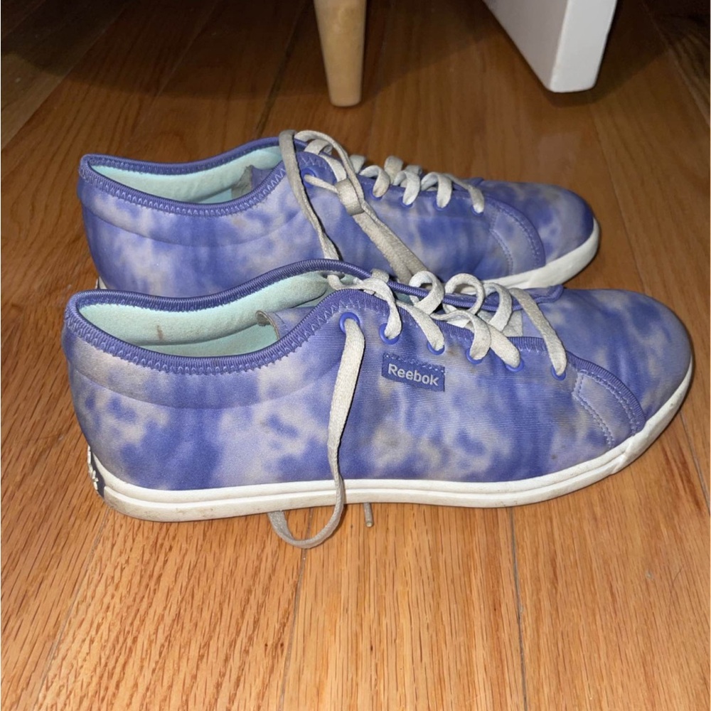 Purple Tye-Dye Reebok Shoes - Size 6